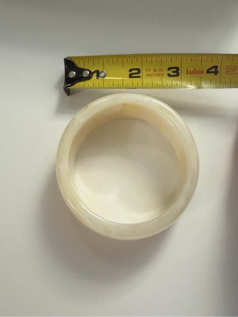 Cream Marbleized Enamel Bangle Bracelet - Picture 4 of 6